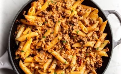 One Pot Creamy Tomato Beef Pasta